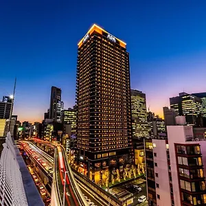 Apa & Umeda Eki Tower *** Ósaka